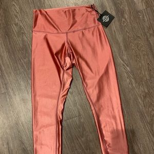 DYI - High Shine Pant - Dusty Mauve